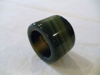 Chinese Hand Carved & Polished Dark Green Banded Agate Archers Thumb Ring (ca11