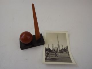 Vtg 1939 Ny Worlds Fair 4 " Bakelite Trylon & Perisphere Pencil Sharpener & Photo