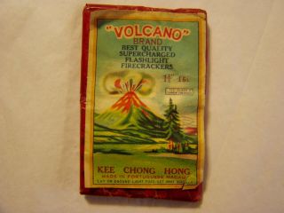 Vintage Icc Volcano Brand 1 1/2 X 16s Firecracker Pack Label Macau