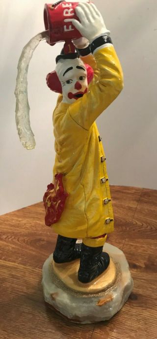 Ron Lee Clown " Huge " Figurine - " Hot Buns " - L376 - Fireman
