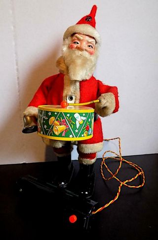 Vintage Tinplate Battery Operated Happy Santa - Drummer Toy,  Alps,  Japan.  1950 