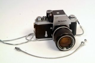 Vintage Nikon F 35mm Camera,  Nikon Nikkor Auto 43 - 86mm F/3.  5 Non Ai Lens