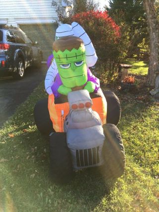 Gemmy Airblown Inflatable Halloween Frankenstein Mummy Witch Monster Hot Rod Car 3