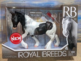 Royal Breeds Gypsy Vanner Cob - - Model Horse