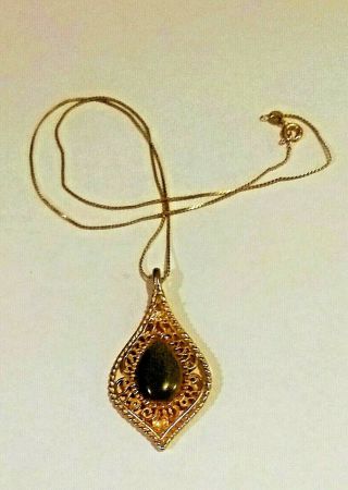 Vintage 14k Yellow Gold Necklace With Peridot Pendant