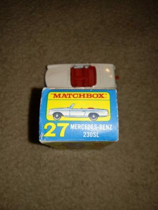 Matchbox lesney (Mercedes - Benz 230SL) 3