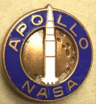 Vintage Nasa Apollo Program Moon Saturn V Rocket Employee Appreciation Pin