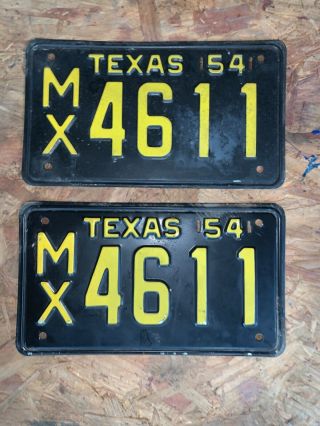 Good Vintage 1954 Matching Set Of Texas License Plates (mx4611)