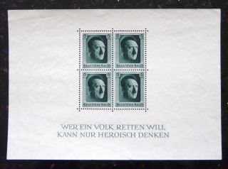 Bloc Of 4 Authentics Wwii Third Reich Hitler Head Issues Stamps 1937 Mnh.