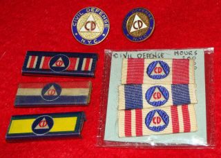 2 Vintage Wwii Cd Civil Defense Service Ribbon Bars,  2 Lapel Pins