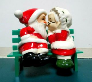 Vtg Lefton Kissing Santa & Mrs Claus Sitters W Green Plastic Bench