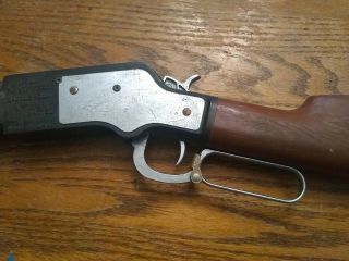 TOY CAP GUN - VINTAGE 1950S MATTEL WINCHESTER SADDLE GUN CAP RIFLE 3