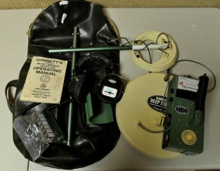 Vintage Garrett Electronics Vlf/tr Master Hunter With Bag 2 Coils Metal Detector
