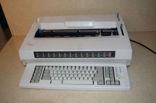 Ibm Wheelwriter 1500 By Lexmark Typewriter (tt)