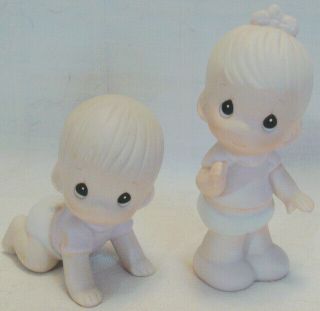1983 Precious Moments Toddler Babies Boy & Girl E - 2852/b & E - 2852/e