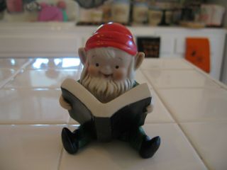 Cute Vintage Homco 5205 Porcelain Christmas Elf Figurine Reading A Book
