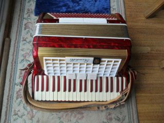Vintage Scandalli Accordion L922/170 Made In Italy 41 Keys 120 Base Red