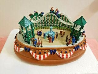 Liberty Falls Music Box Roller Coaster Christmas Snow Village Ah999