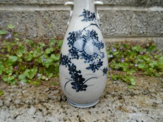 Antique Japanese porcelain vase - blue and white bottle vase 2