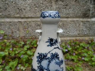 Antique Japanese porcelain vase - blue and white bottle vase 3