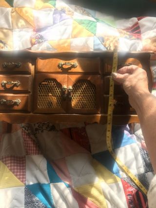Vintage Wood Jewelry Box With Jewelry