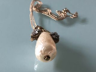 Vintage Miriam Haskell Baroque Pearl Pendant With Chain