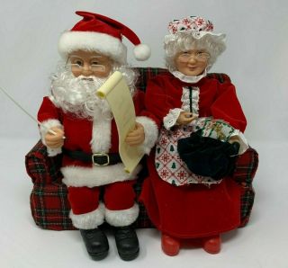 Vintage Gemmy Animated Christmas Figures Claus Couple Making A List 1995