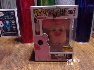 Funko Pop 490 Waddles Disney Hot Topic Collectible Vinyl Figure Low Ship Cost