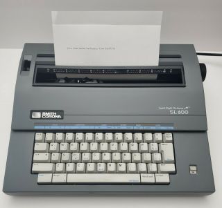 Smith Corona Sl600 Spell Right Dictionary Electronic Typewriter.