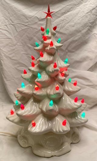 Vintage Atlantic Mold Lighted White Ceramic Christmas Tree 17 " Tall Extra Bulbs
