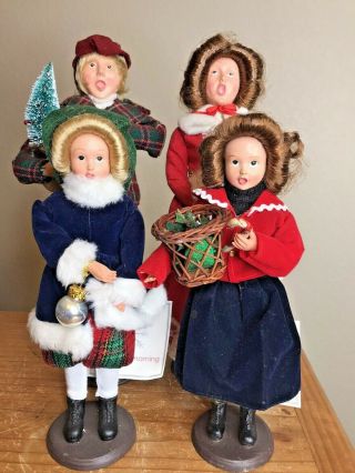 Set 4 Dennis East Christmas Carolers Family Dad Mom Two Daughters Girls Figures