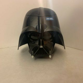 Darth Vader - Chip Dip Snack Server Cookie Jar - Talking (breathing) - Star Wars