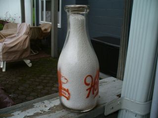 Hoffman ' s Farm Dairy Orange Paint Round Quart Milk Bottle Oley Pa Berks County 3