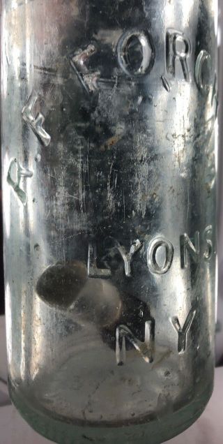 Scarce R.  F.  Forgham Lyons NY gravitating Glass Stopper Hutch Soda Bottle. 2