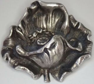 Antique Art Nouveau William B Kerr Sterling Silver Repousse Flower Brooch