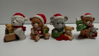 Set Of 4 Homco 5254 Christmas Animal Figurines Bear Dog Mouse Santa Hat Tree