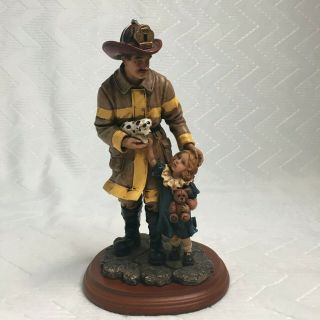 Firefighter Figurine " Safe And Sound " Red Hats Of Courage Vanmark 1997 Fm88009