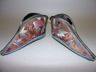 Antique Chinese Women Silk Embroidered Bound Feet Lotus Shoes Fish & Butterfly 3