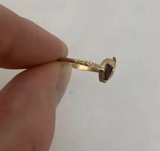 9ct Gold Garnet Heavy Snake Ring 9K 375. 3