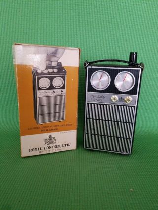 Vintage 1968 Royal London " Radio " Flask Jigger Shot Glasses Funnel Box
