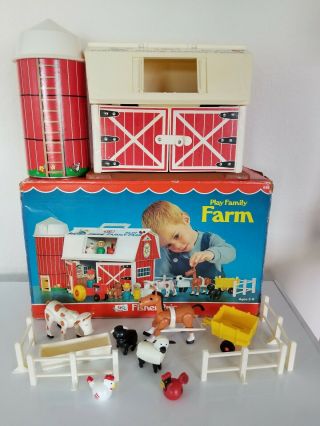 Vintage 1968,  1977 Fisher - Price Play Family Farm (set 915) Incomplete W/box