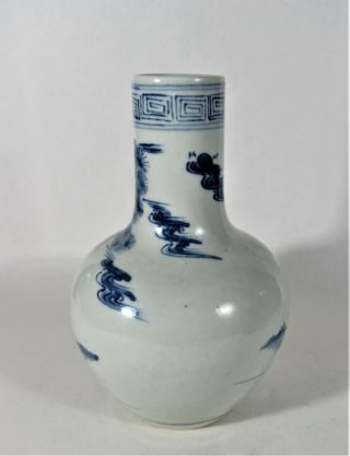 Old Chinese Blue and White Bottle Vase 3