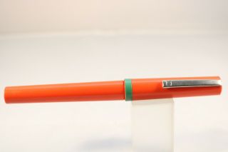Osmiroid Easy Change Rolatip Medium Soft Fountain Pen,  Orange with Chrome Trim 3
