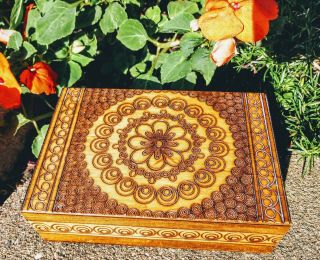 Vtg Hand Carved Wood Floral Hinged Trinket Jewelry Box Made In Poland 6 X 4 X 2