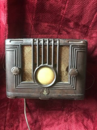 Vintage 1930s Emerson Art Deco Machine Age Old Bakelite Tube Radio
