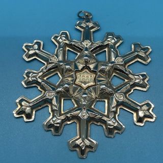 1981 Gorham Sterling Silver Snowflake Christmas Ornament.  Gold Filled Year Mark.