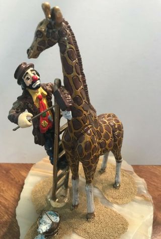 Ron Lee Clown Figurine - " Giraffe Getting A Bath " - 428