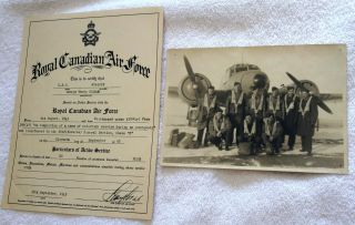 1945 Wwii Rcaf Royal Canadian Air Force Certificate & Squadron Photograph