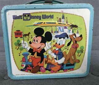 Vintage - Walt Disney World - 1976 - Metal Lunchbox.  No Thermos.