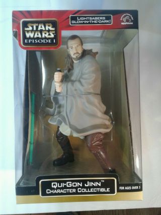 Star Wars Episode I Qui - Gon Jinn Character Collectible 9 " W/ Glowing Lightsaber
